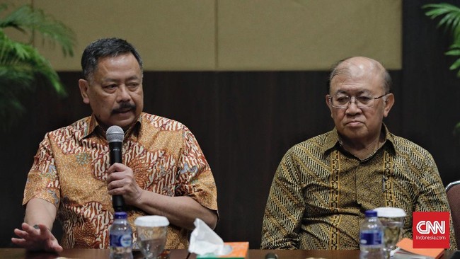 Persatuan Purnawirawan TNI AD mempertanyakan kinerja intelijen, Babinsa, dan Bhabinkamtibmas karena tak beru peringatan soal potensi insiden di Nduga.