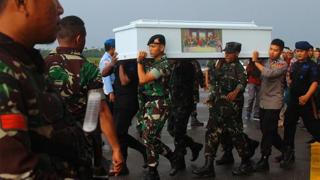 DPR mendorong operasi yang lebih ofensif terhadap Kelompok Kriminal Bersenjata (KKB) di Nduga, Papua, karena kelompok ini terindikasi memiliki kekuatan.