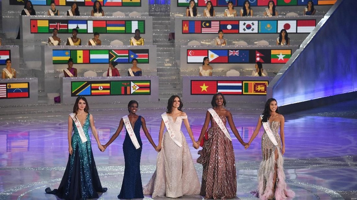 FOTO: Semringah Model Meksiko Raih Miss World 2018