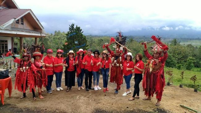 GenPI Sulawesi Utara kembali menghadirkan destinasi digital Pasar Hutan Ranelewo di Desa Toraget, Kecamatan Langowan Utara, Kabupaten Minahasa.