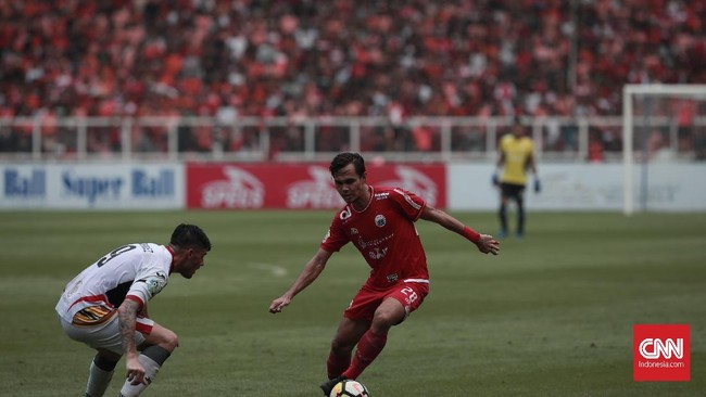 Pelatih Mitra Kukar Rahmad Darmawan menyoroti keputusan wasit ketika anak asuhnya menghadapi Persija Jakarta dalam laga penutup Liga 1 2018.