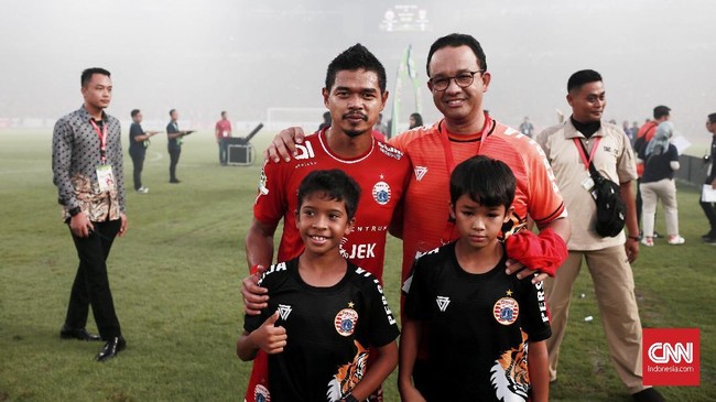 Konvoi akan digelar dari Gelora Bung Karno menuju Balai Kota sebagai perayaan Persija juara Liga 1. Anies akan menyambut pemain Persija di Balai Kota.