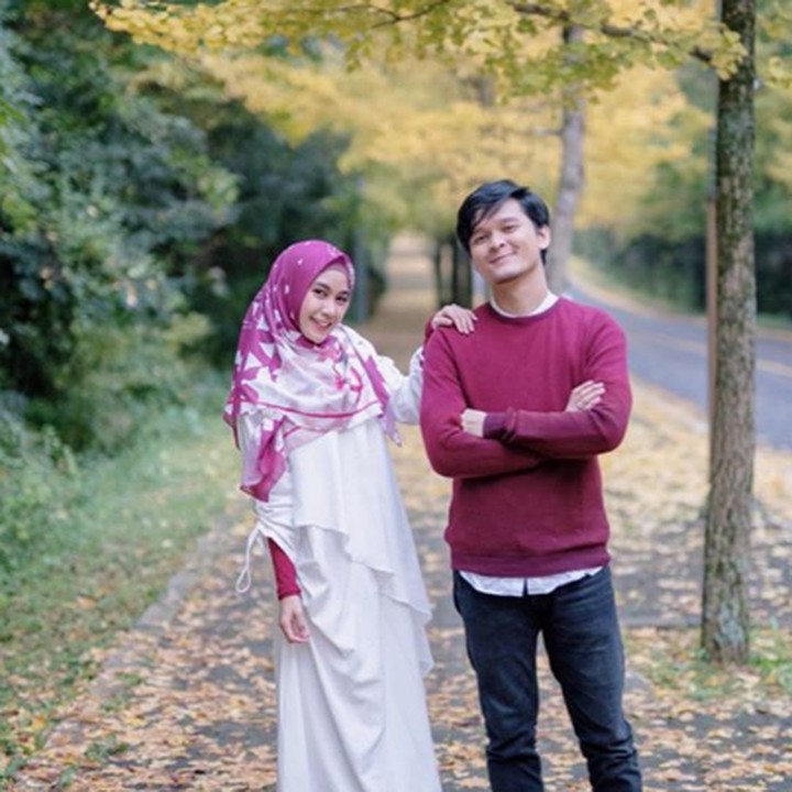 <p>Kompak dan romantis selalu ya Anisa-Anandito! (Foto: Instagram @anisarahma_12)</p>