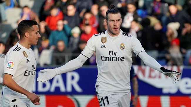 Manchester United ingin mendatangkan penyerang sayap asal Wales Gareth Bale dari Real Madrid dengan harga murah.