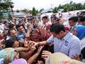 Emak-Emak Histeris Sambut Sandiaga di Sibolga