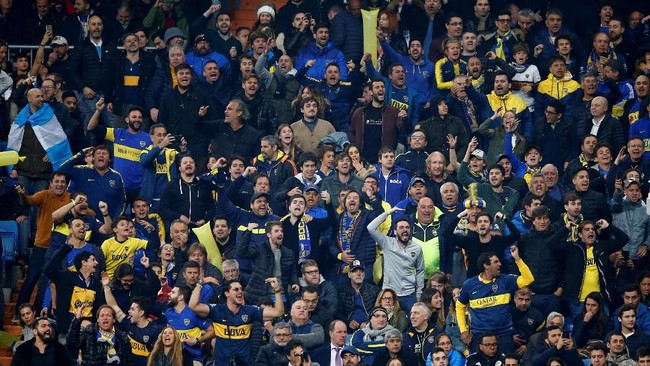 Nasib sial dialami sejumlah suporter Boca Juniors saat menyaksikan leg kedua final Copa Libertadores 2018 melawan River Plate di Stadion Santiago Bernabeu.