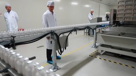Perang Dagang Gempur Lagi Laba Industri China Akhir 2018
