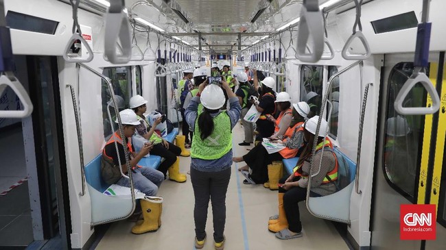 Dirut MRT mengatakan jika nantinya kereta wanita khusus itu disediakan, kemungkinan hanya ada di jam-jam sibuk saja.
