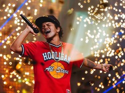 Lirik Lagu God Was Showing Off - Bruno Mars