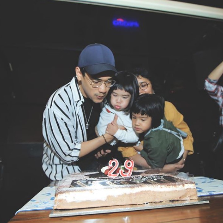 <p>Wah, selamat ulang tahun yang ke-29 ya Om Afgan! Semoga sehat selalu. (Foto: Instagram @afgansyah.reza)</p>