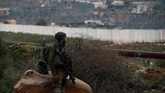 FOTO: Israel Hancurkan Terowongan Penyusup Hizbullah Israel dilaporkan memulai operasi penghancuran terowongan di perbatasan Libanon yang diduga dibangun kelompok Hizbullah untuk menyusup ke negaranya.