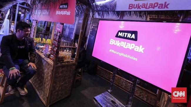 Bukalapak menyebut mereka tak mengutamakan status decacorn dalam berbisnis, namun fokus pada pengembangan untuk memajukan UKM Indonesia.