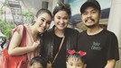 Yuk&comma; intip gaya Ayu Ting Ting saat mengasuh sang putri semata wayang&comma; Bilqis Khumairah Razak&period;