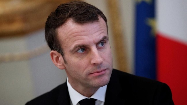 Popularitas Presiden Prancis Emmanuel Macron di mata masyarakat masih tetap berada di bawah 30 persen.