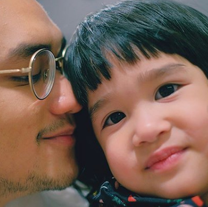 <p>Nah, jangan lewatkan ya Bun, penampilan <a href="https://20.detik.com/innocreativation/20181120-181120019/knock-me-out-lagu-pembuka-afgan-di-innocreativation" target="_blank">Afgan </a>di puncak acara perayaan ulang tahun Sweet 17 Transmedia, 14 - 16 Desember 2018 di Lapangan Transcity, BSD, Tangerang. Bunda dan keluarga juga bisa saksikan langsung penayangannya di TransTV, Trans7, dan Live Streaming di HaiBunda.com mulai pukul 18.30 WIB.  </p>
