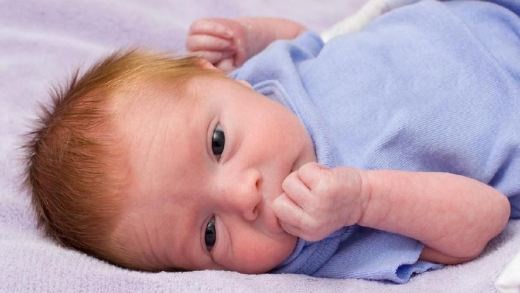 20 Nama Bayi Laki-laki Terinspirasi dari Al Quran