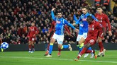 FOTO: Liverpool ke 16 Besar Liga Champions Liverpool berhasil lolos ke babak 16 besar Liga Champions setelah menang tipis 1-0 atas Napoli di Anfield.