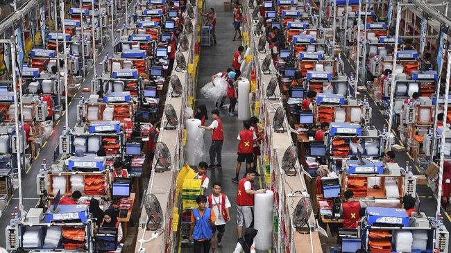 Festival Belanja Online, Pertaruhan Untung Buntung e-Commerce Festival belanja online nasional masih menjadi ujung tombang e-commerce mendulang pengguna dan transaksi. Festival ini juga pertaruhan untuk memikat investor.