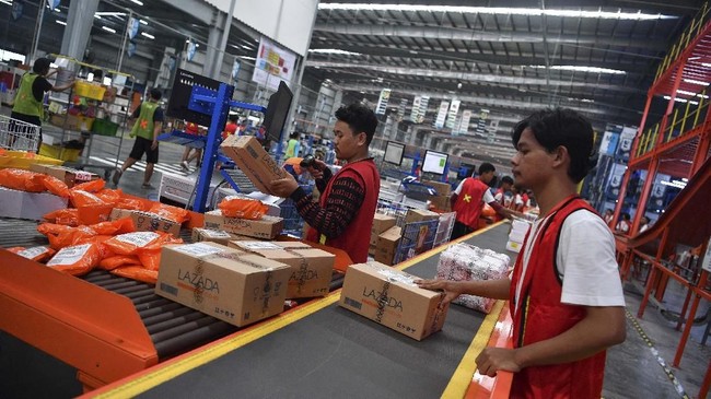 Managing director Ipsos Soeprapto Tan mengatakan untuk mendukung akselerasi industri e-commerce 4.0 diperlukan sinergi dan integrasi antara online dan offline.
