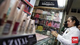 5 Kesalahan saat Membeli dan Menggunakan Kosmetik