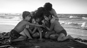 'Roma' Film Berbahasa Asing Terbaik Golden Globe Awards 2019