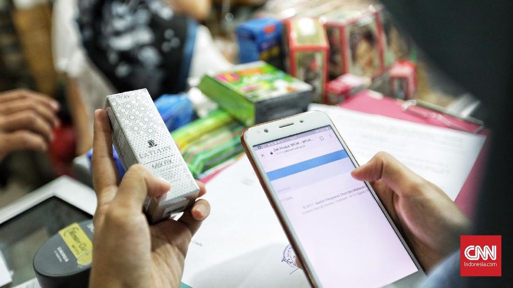 Tak Mau Kulit Rusak karena Kosmetik Ilegal? Ini Cara Cek Produk BPOM