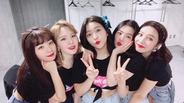 img-title Terlalu Seksi, 4 Busana Red Velvet ini Pernah Tuai Kontroversi