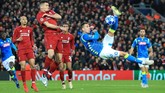 FOTO: Liverpool ke 16 Besar Liga Champions Liverpool berhasil lolos ke babak 16 besar Liga Champions setelah menang tipis 1-0 atas Napoli di Anfield.