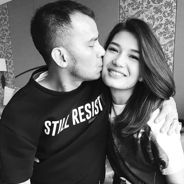 <p>Judika dan Duma seperti masih pacaran ya, Bun. (Foto: Instagram/duma_riris)</p>