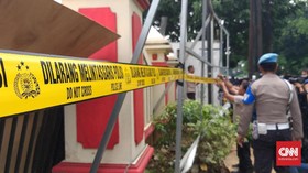 Mapolsek Batin XXIV Jambi Dirusak Massa