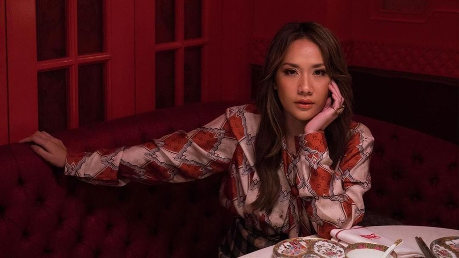 Bunga Citra Lestari ditunjuk untuk mengisi salah satu soundtrack film Keluarga Cemara. Bunga menyanyikan lagu berjudul Harta Berharga.