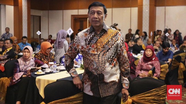 Menko Pohukam Wiranto menyebut pemerintah Indonesia maupun aparat keamanan Filipina masih melakukan penyelidikan atas bom bunuh diri di Gereja di Pulau Jolo.