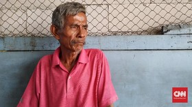 Ayah Terduga Pemukul TNI: Mereka Dobrak Pintu, Rumah Hancur