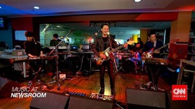 Music at Newsroom: Rock N' Roll Mafia - 'Peculiar Things'