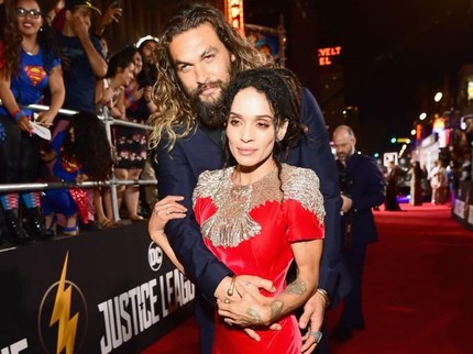 Alasan Menyentuh Jason 'Aquaman' Momoa Tak Potong Rambut