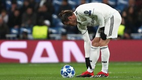 FOTO: Real Madrid Telan Kekalahan Terburuk di Liga Champions