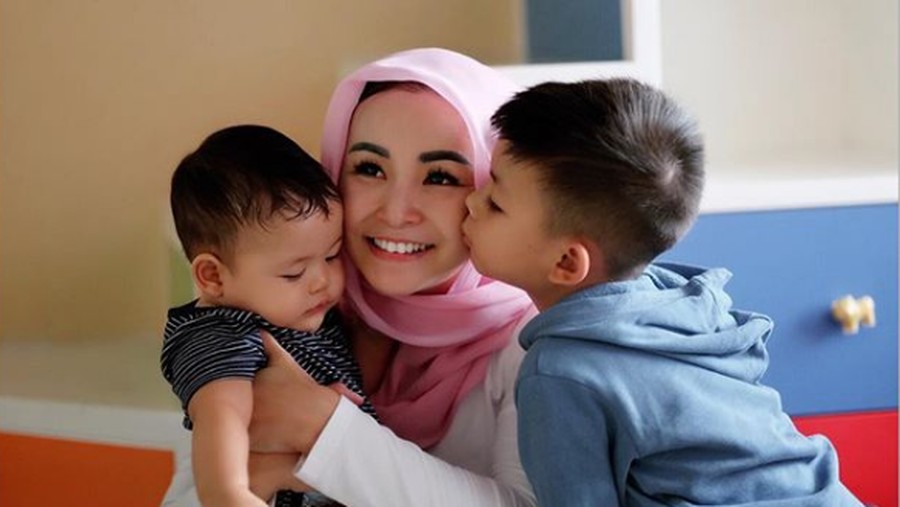 Pertimbangan Soraya Larasati dalam Memilih Sekolah Anak