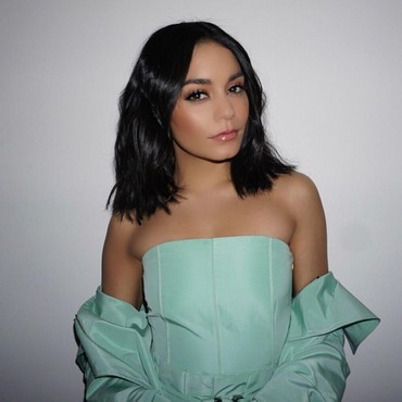 Blak-blakan Ngaku Malas Pakai Bra, Vanessa Hudgens: Tidak Nyaman