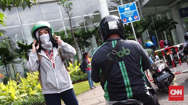 Program kolaborasi Grab dengan TPI meliputi penundaan biaya rental mobil hingga dua bulan ke depan serta pemberian dana tunai bagi mitra pengemudi.