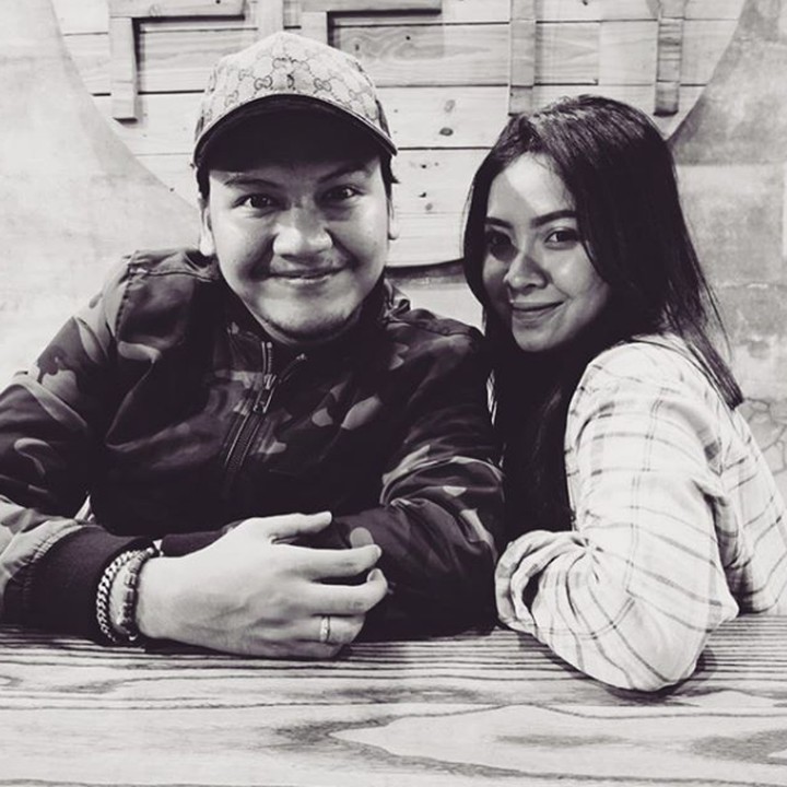 <p>Sebelum anak lahir, <a href="https://hot.detik.com/celeb/d-3965593/ilham-smsh-bakal-jadi-bapak-istrinya-sudah-hamil?_ga=2.174966754.1920230966.1544687913-1665698243.1536725039" target="_blank">Ilham</a> dan istri sepertinya ingin puas menghabiskan waktu berduan saja nih.(Foto: Instagram @nadinesyahria)</p>