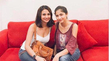 img-title Faye Nicole Klarifikasi soal Tudingan Musuh dalam Selimut Vanessa Angel