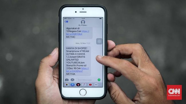 Pemerintah Siapkan SMS Blasting soal Corona Agar Warga Tenang