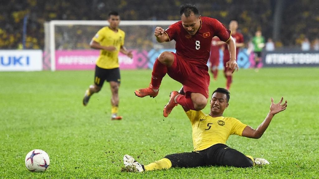 Pelatih-Pemain Vietnam dan Malaysia Perang Urat Syaraf Jelang Duel