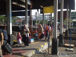 Puncak Arus Balik Libur Tahun Baru di Daop 3 Cirebon Diprediksi Hari Ini