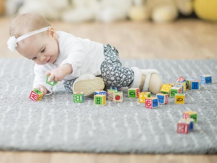 30 Nama Bayi Perempuan Bermakna Kreatif