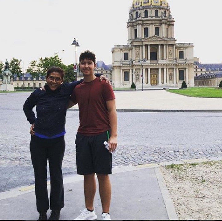 <p>Habis olahraga bareng Alvy nih. Bu Menteri kalah tinggi ya sekarang sama putranya. (Foto: Instagram @susipudjiastuti115)</p>