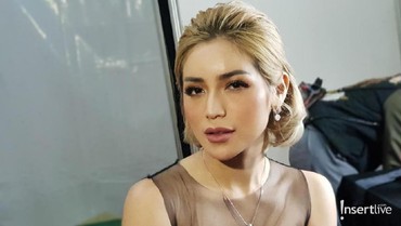 Dilamar Richard Kyle, Jessica Iskandar Merasa Beruntung