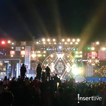 Donghae & Eunhyuk Gemparkan Panggung HUT Transmedia ke-17