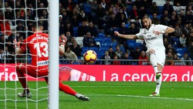 Benzema Masuk Enam Besar Top Skor dalam Sejarah Real Madrid