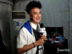 Tampil di HUT Transmedia ke-17, Rija Abbas Bergaya ala Korea